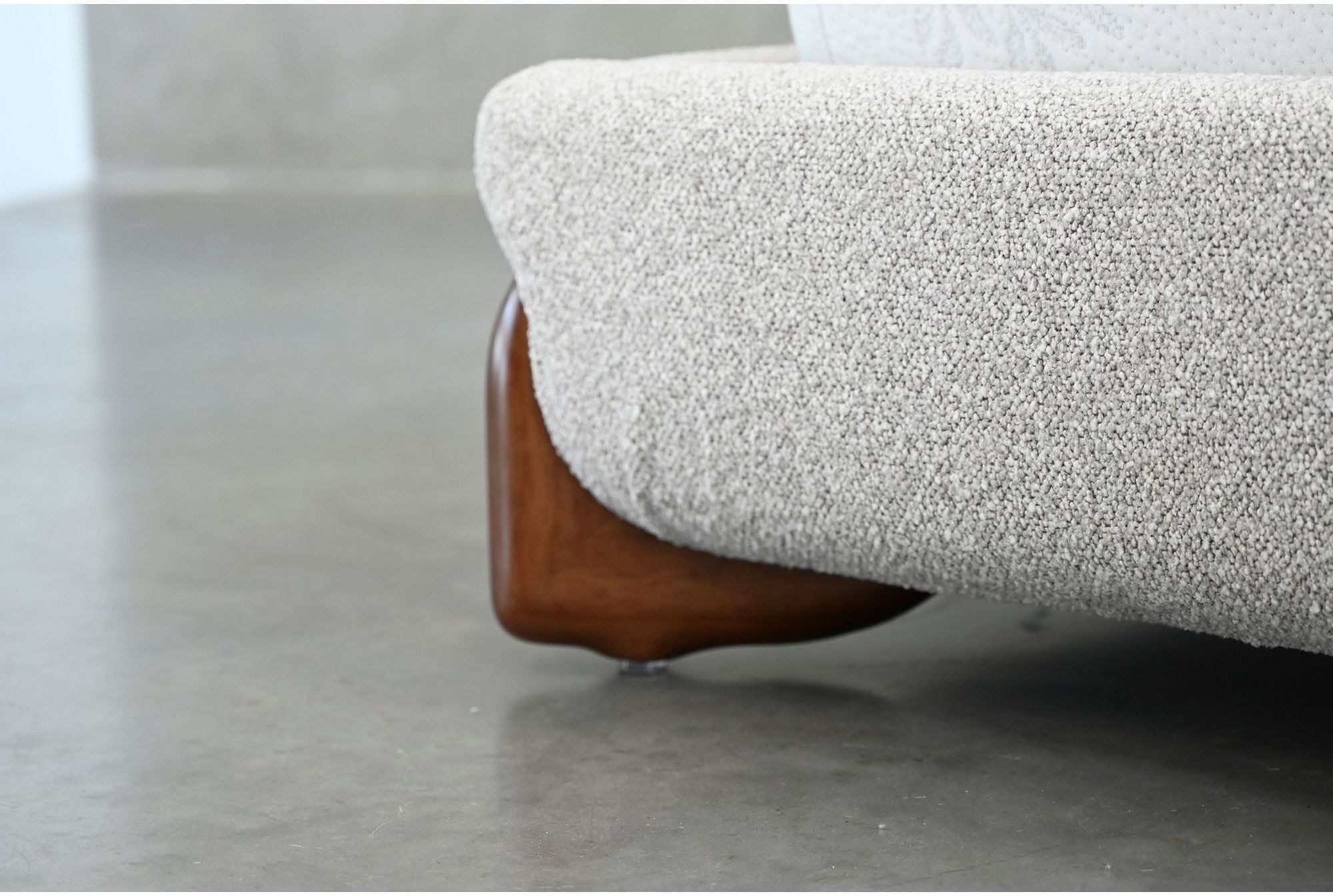 Mobital - Mesa Upholstered Bed