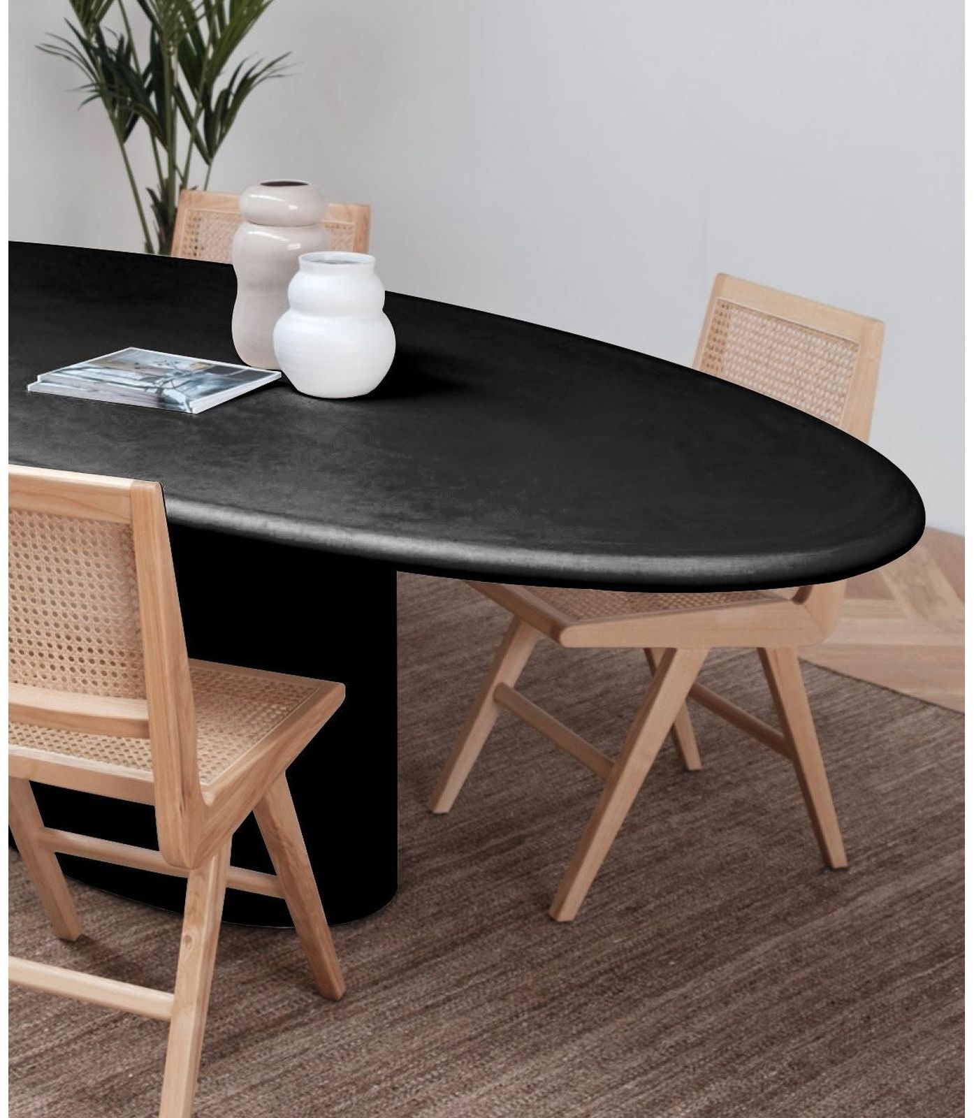 Mobital - Tugg Oval Dining Table