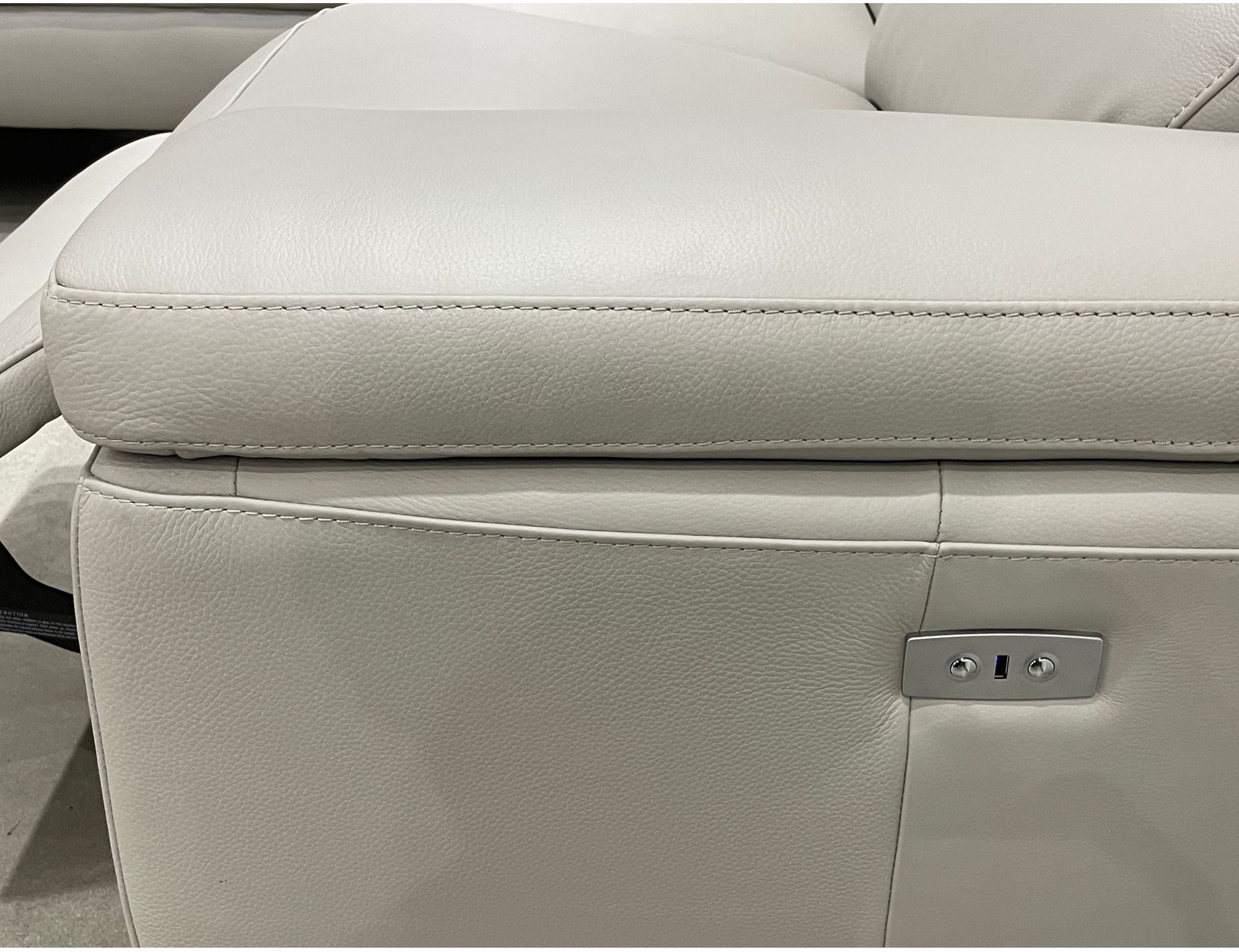 Mobital - Camello Recliner Sectional
