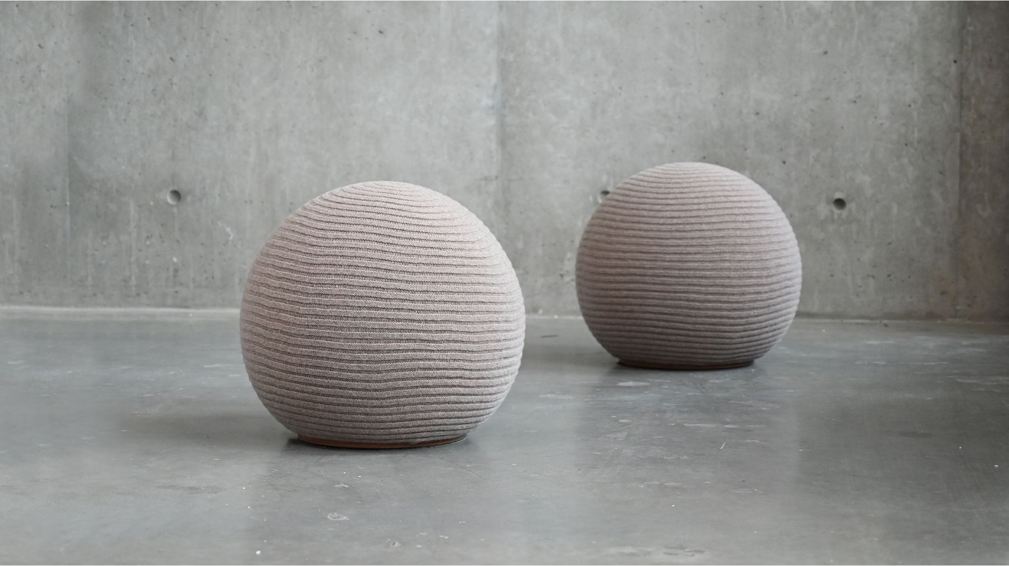 Mobital Mochi Ottoman - Nude