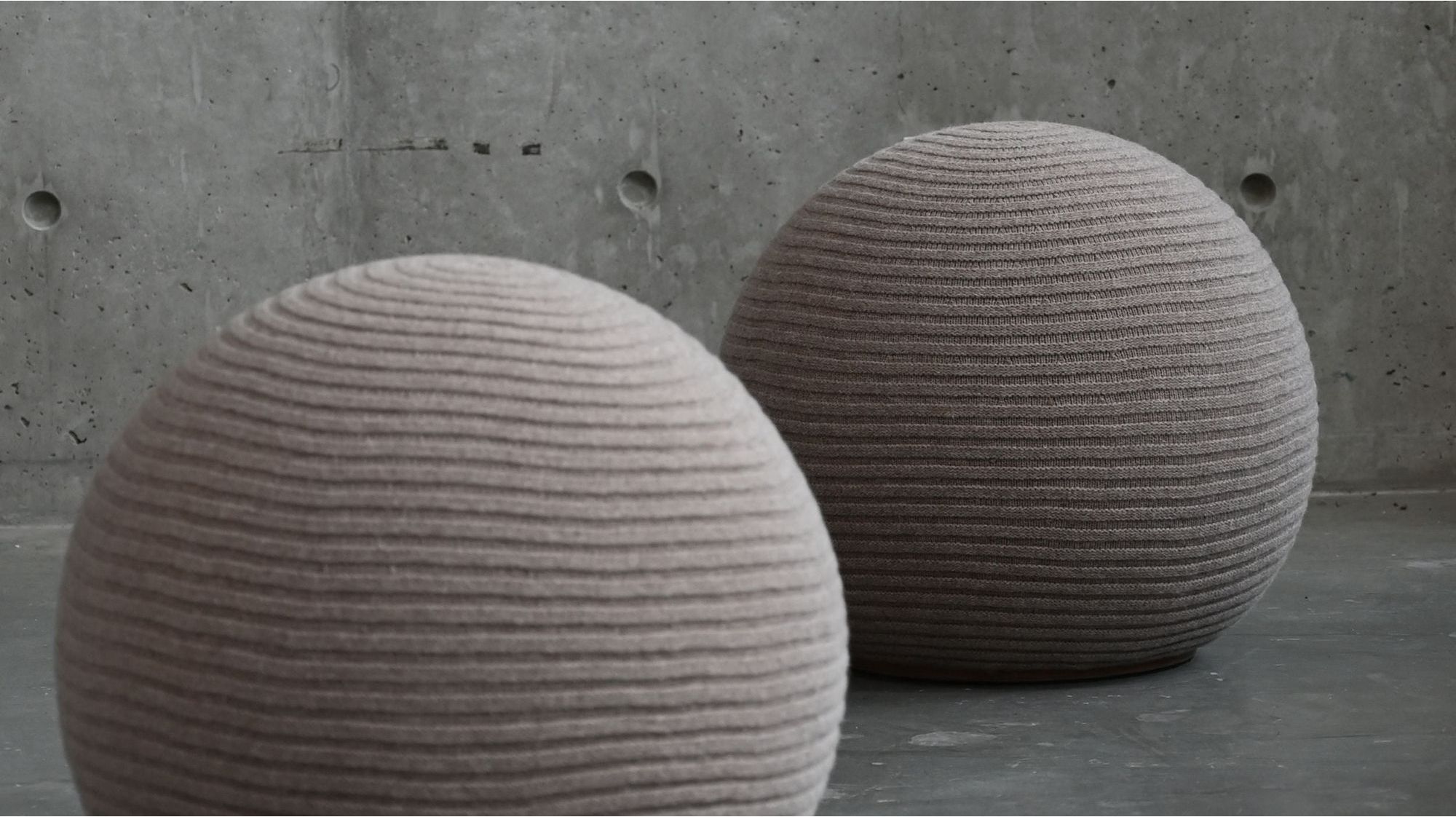 Mobital Mochi Ottoman - Nude