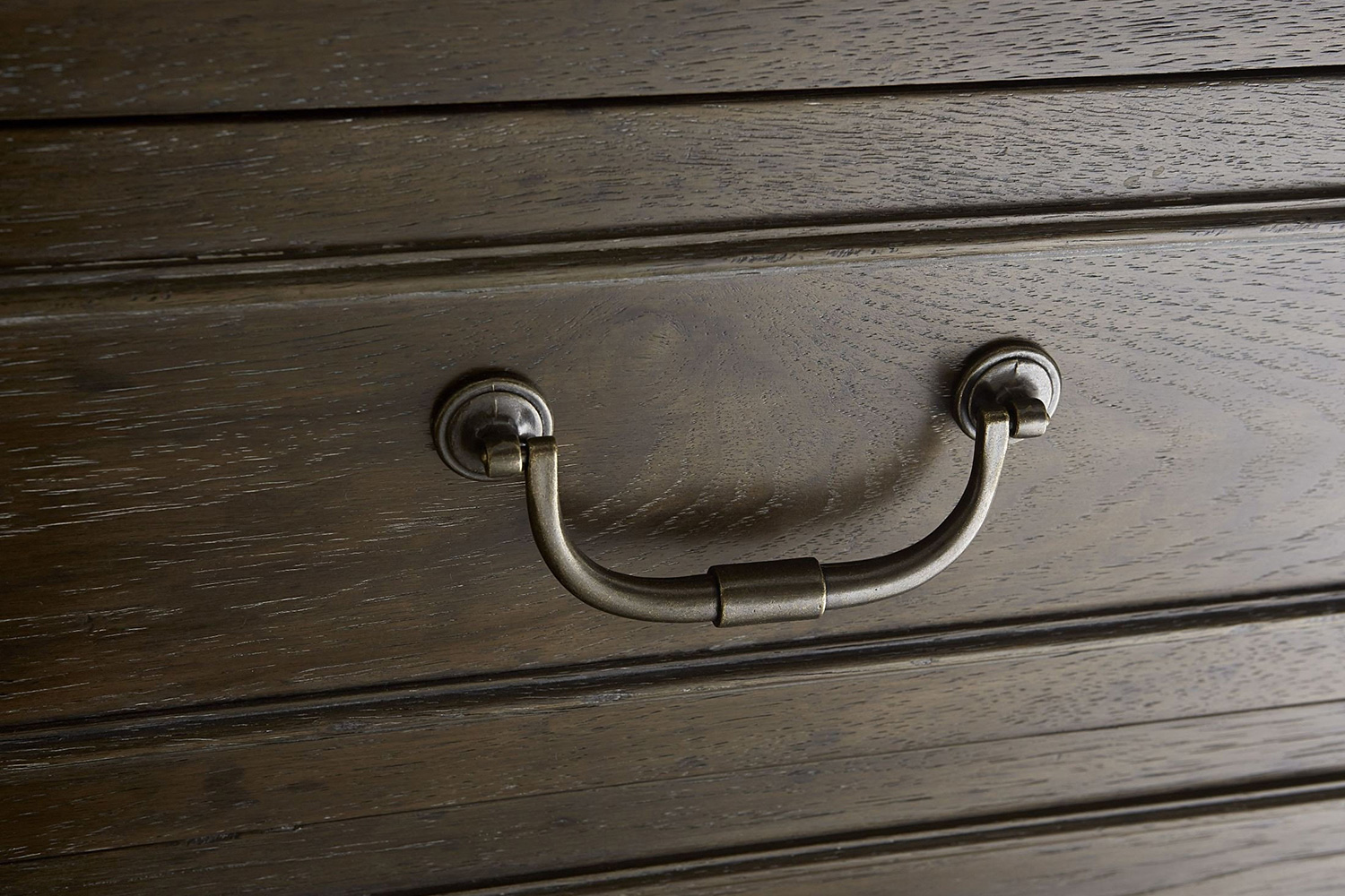 A.R.T. - St. Germain Drawer Chest