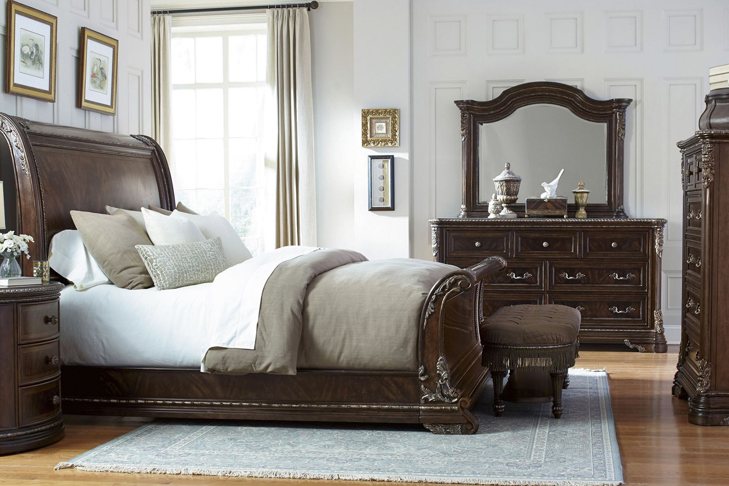 A.R.T. - Gables Queen Sleigh Bed