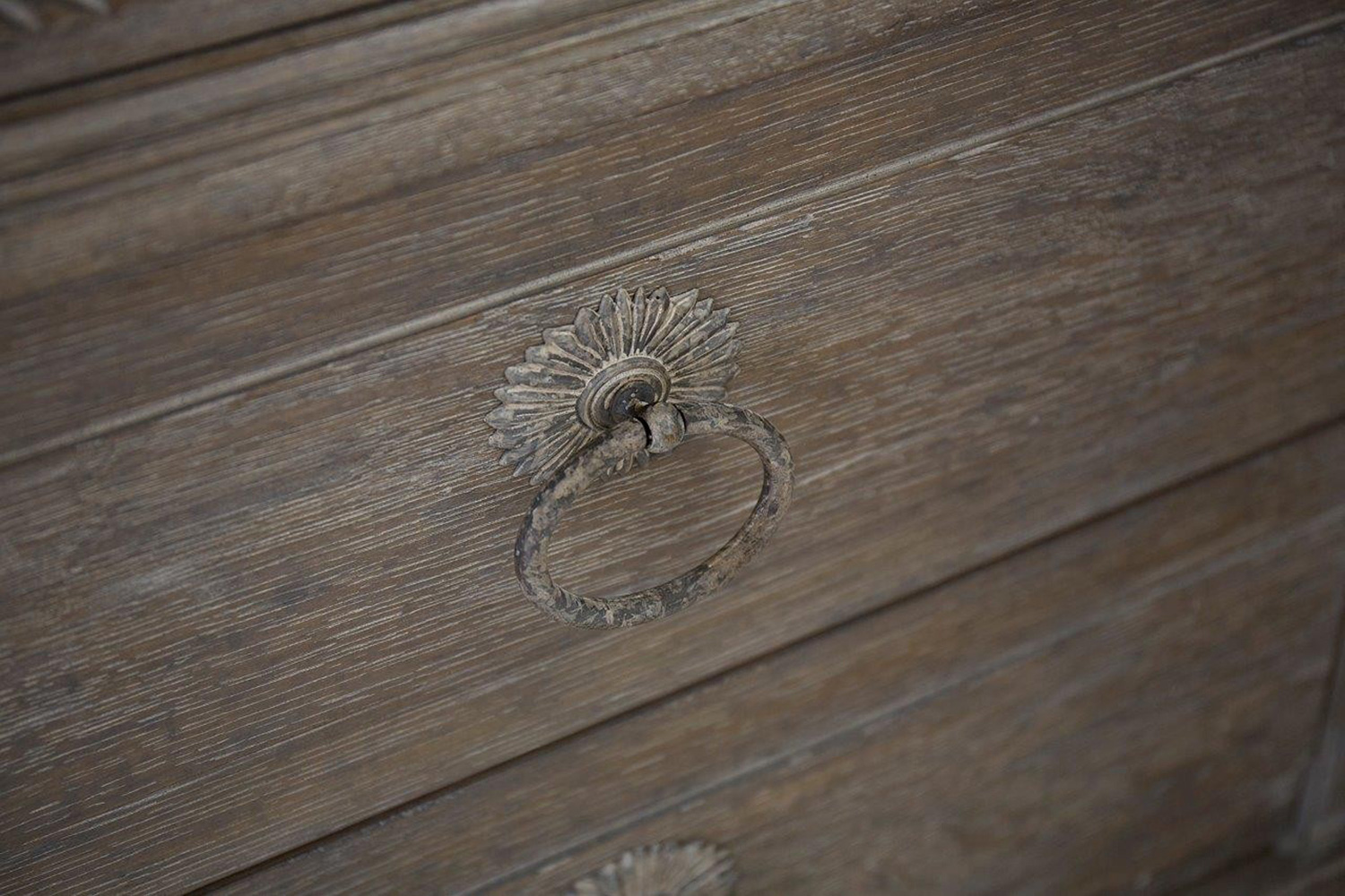 A.R.T. - Furniture Summer Creek Light Keepers Drawer Chest