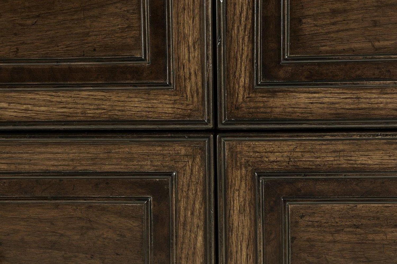 A.R.T. - Kingsport Medium Oak Drawer Dresser