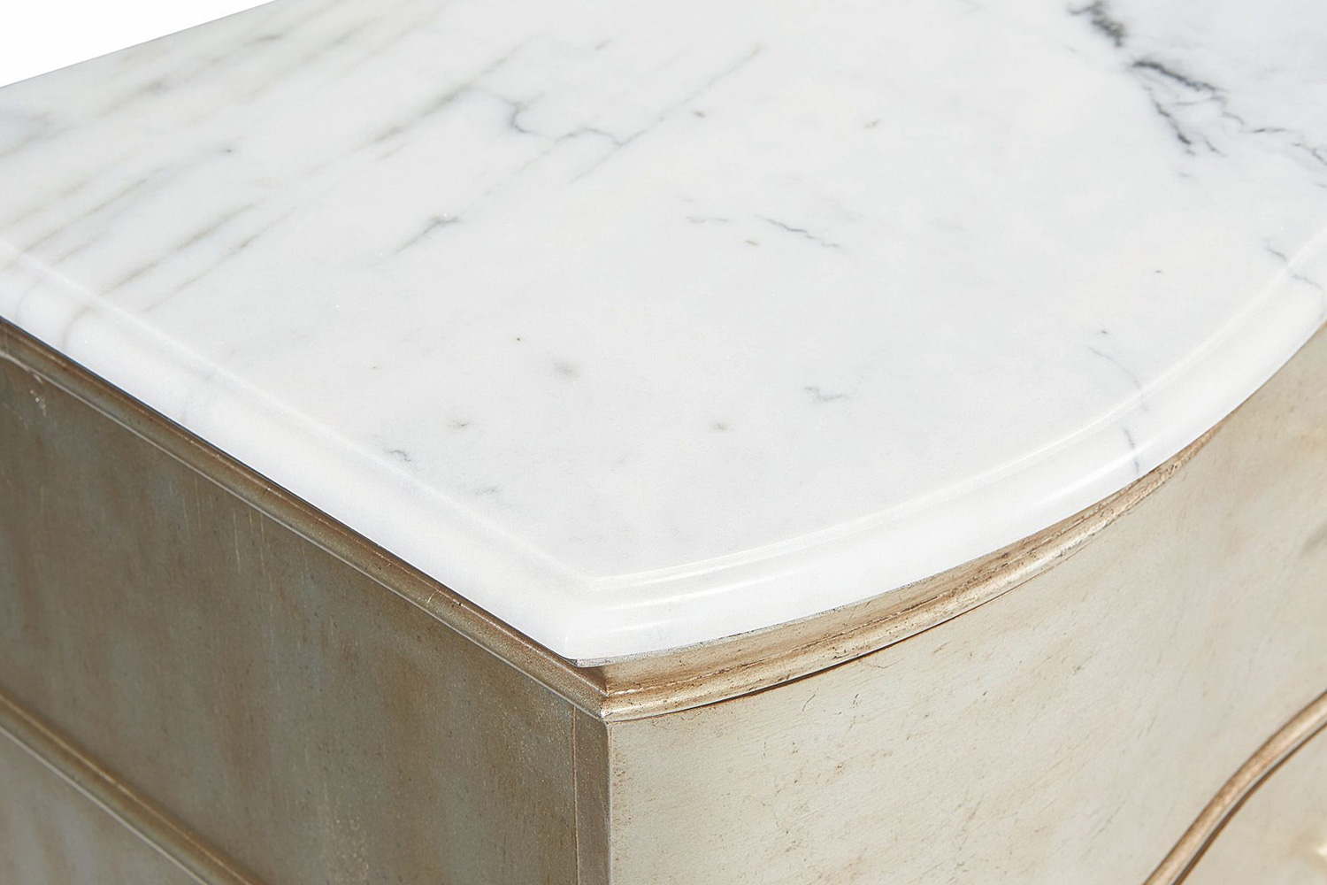 A.R.T. - Starlite Silver Bachelor Chest