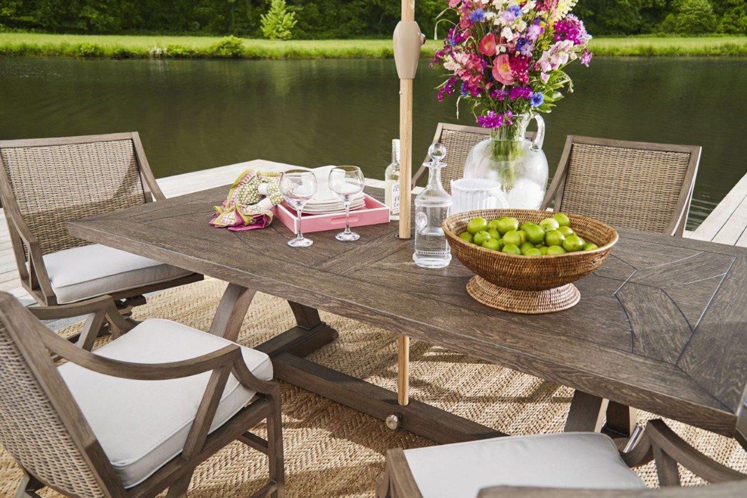 A.R.T. - Summer Creek Outdoor Pampas Rectangular Dining Table