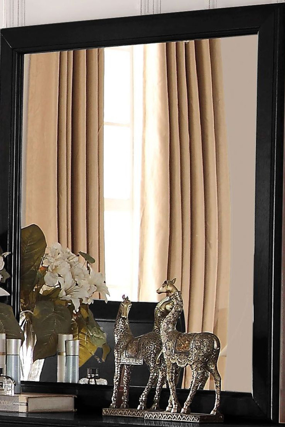 ACME - Louis Philippe Mirror