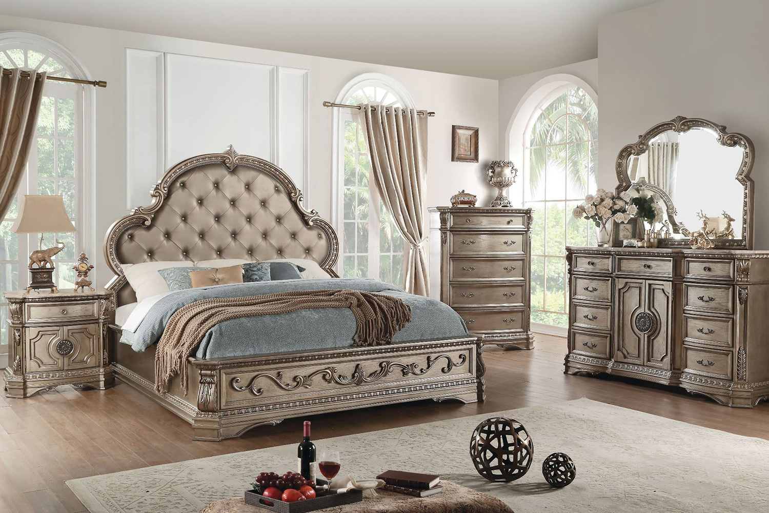ACME - Northville Vanity Desk in Antique Silver