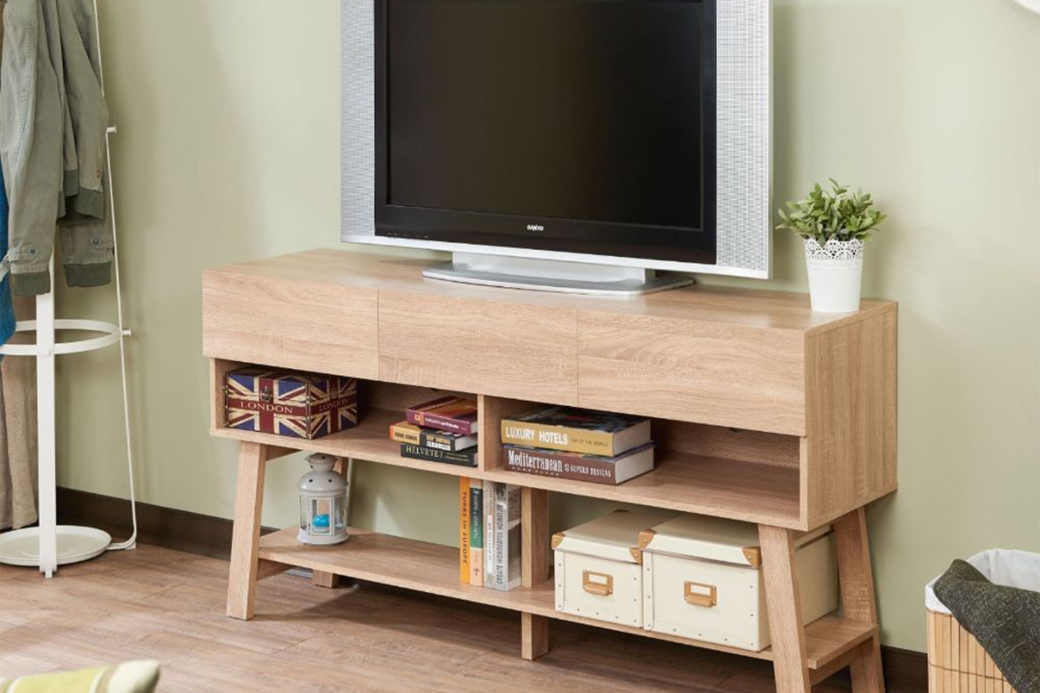 ACME - Ariza TV Stand in Rustic Natural