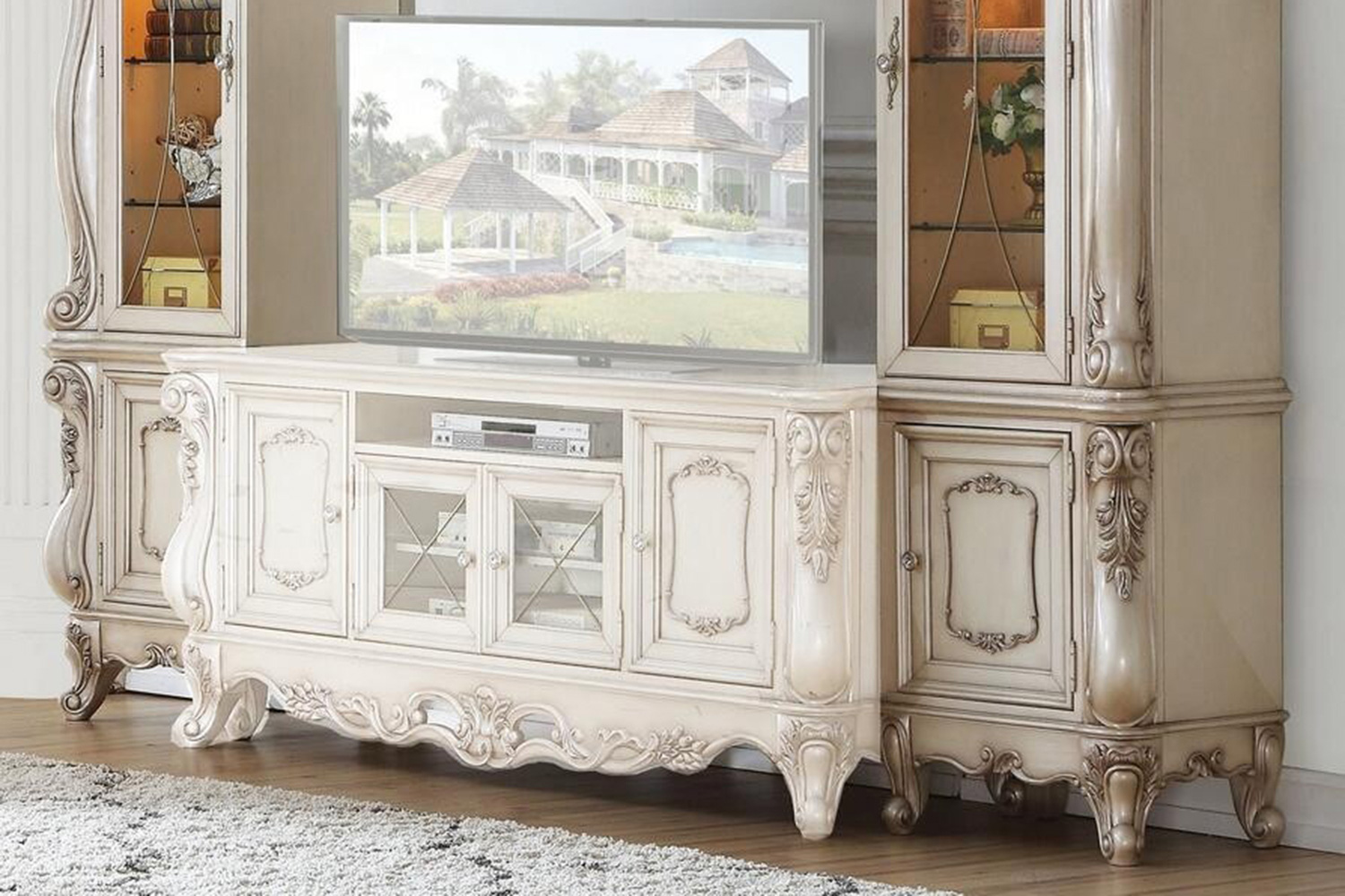 ACME - Gorsedd Entertainment Center in Golden Ivory