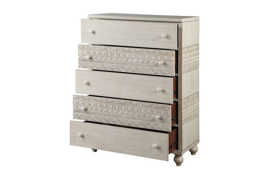 ACME - Roselyne Chest in Antique White