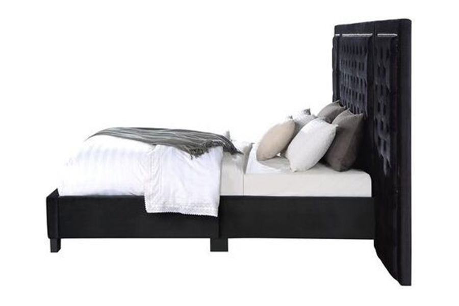 ACME Damazy Bed - Black Velvet, Eastern King Size