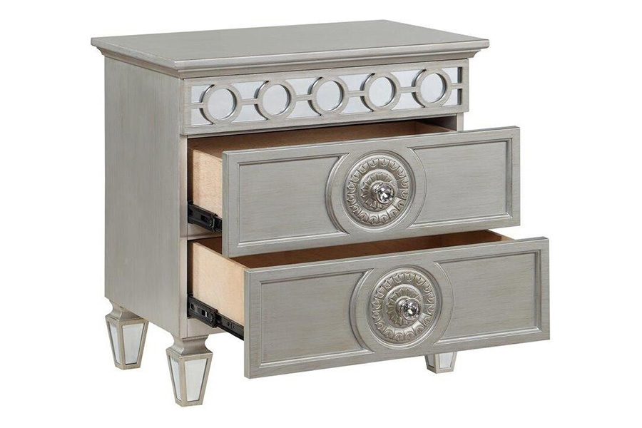 ACME - Varian Nightstand in Silver/Mirrored