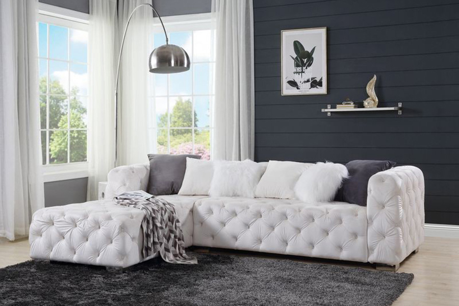ACME Qokmis Sectional Sofa with 6 Pillows - Beige Velvet