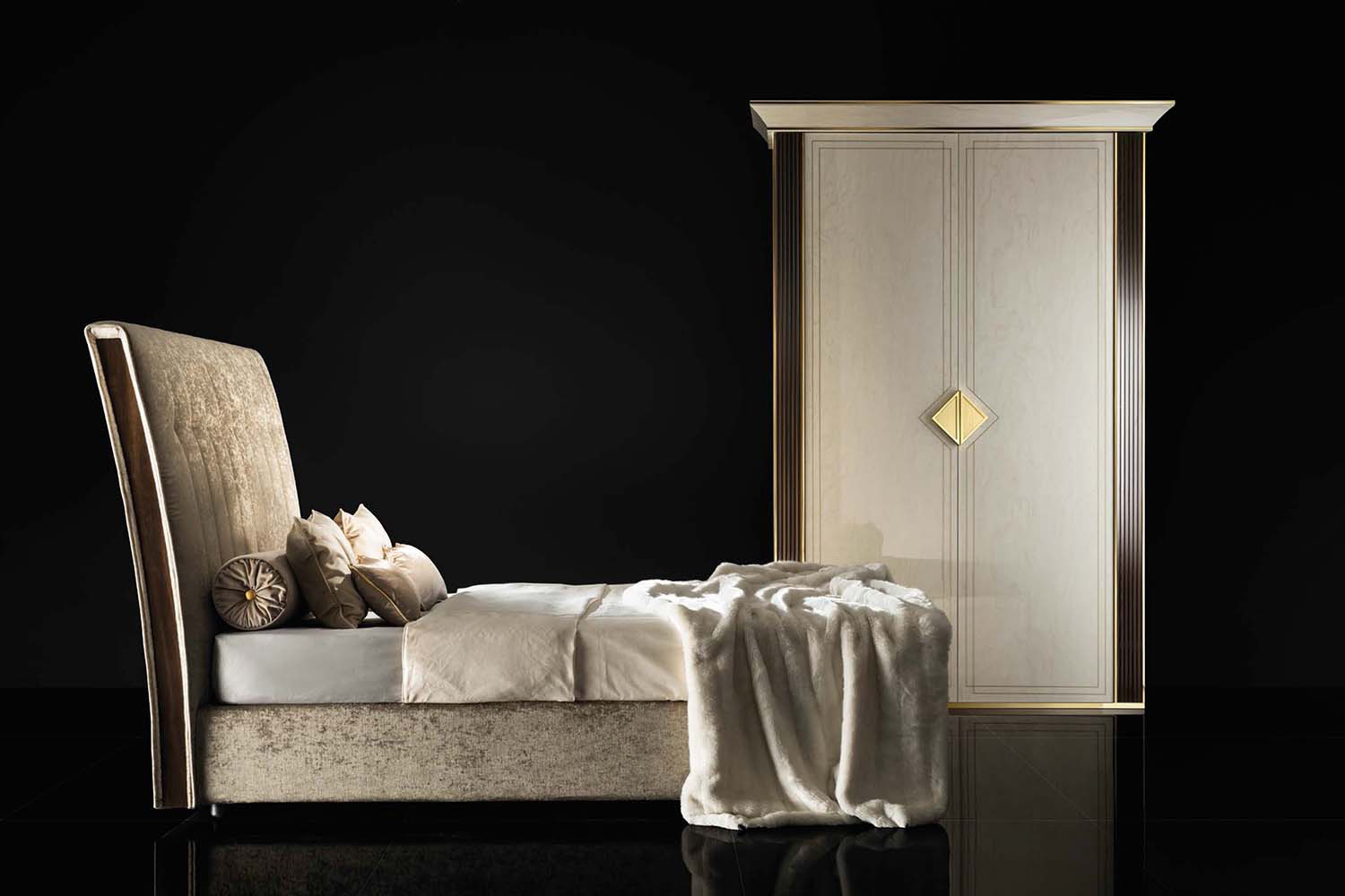 Arredoclassic Diamante King Size Bed Upholstered With Storage - Beige/Brown/Gold, Cat. B