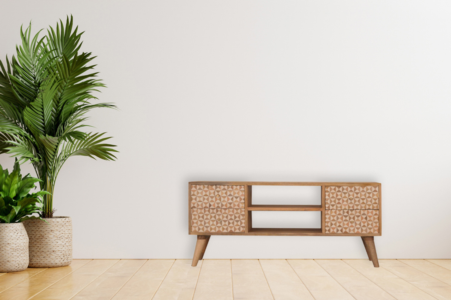 Artisan - Sarina Entertainment Unit