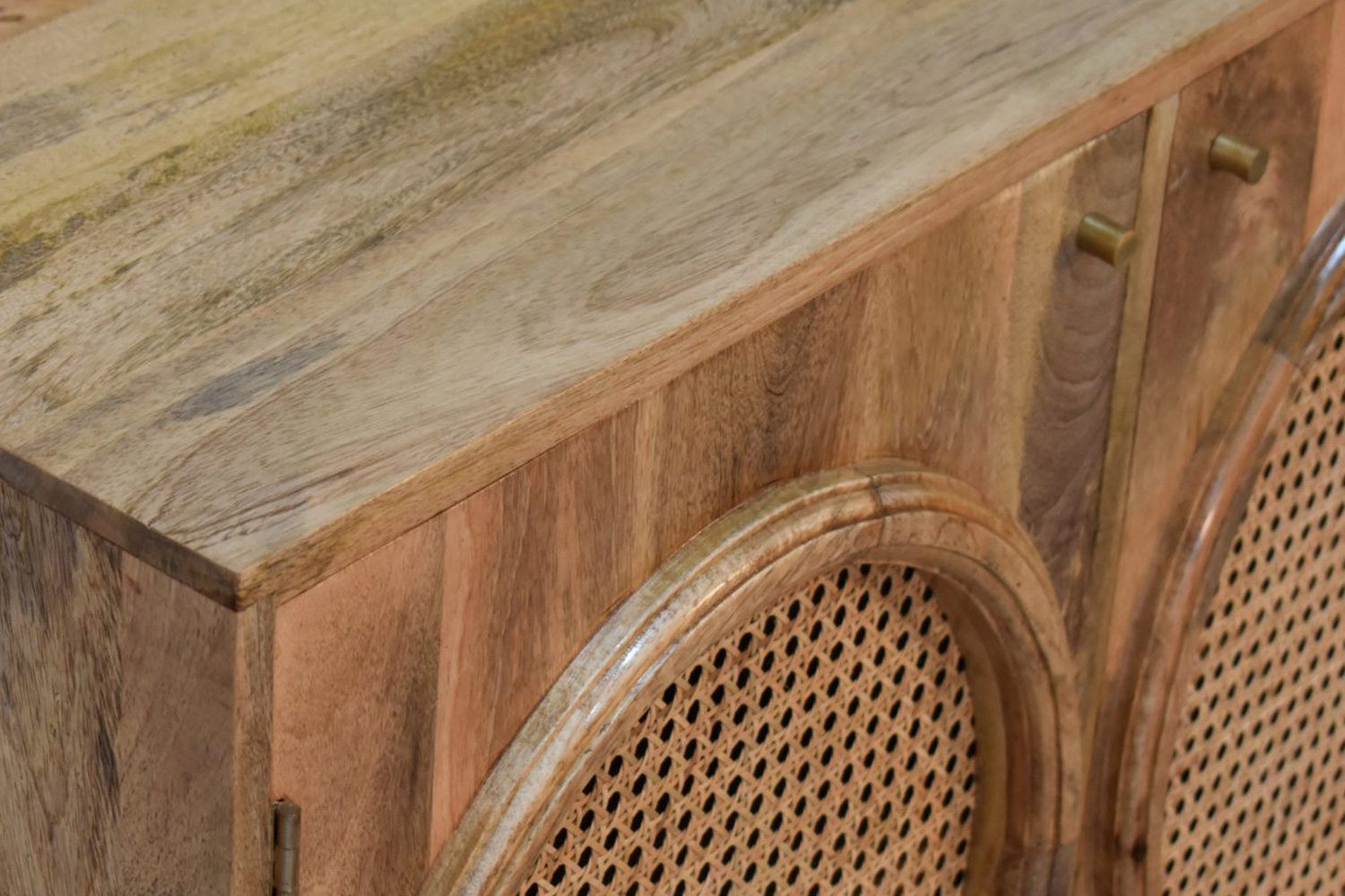 Artisan - Larissa Cabinet