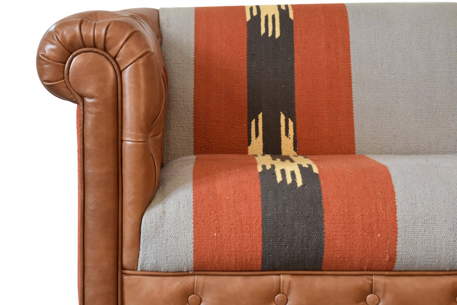 Artisan - Chesterfield Sofa in 2 Seater, Durrie/Leather