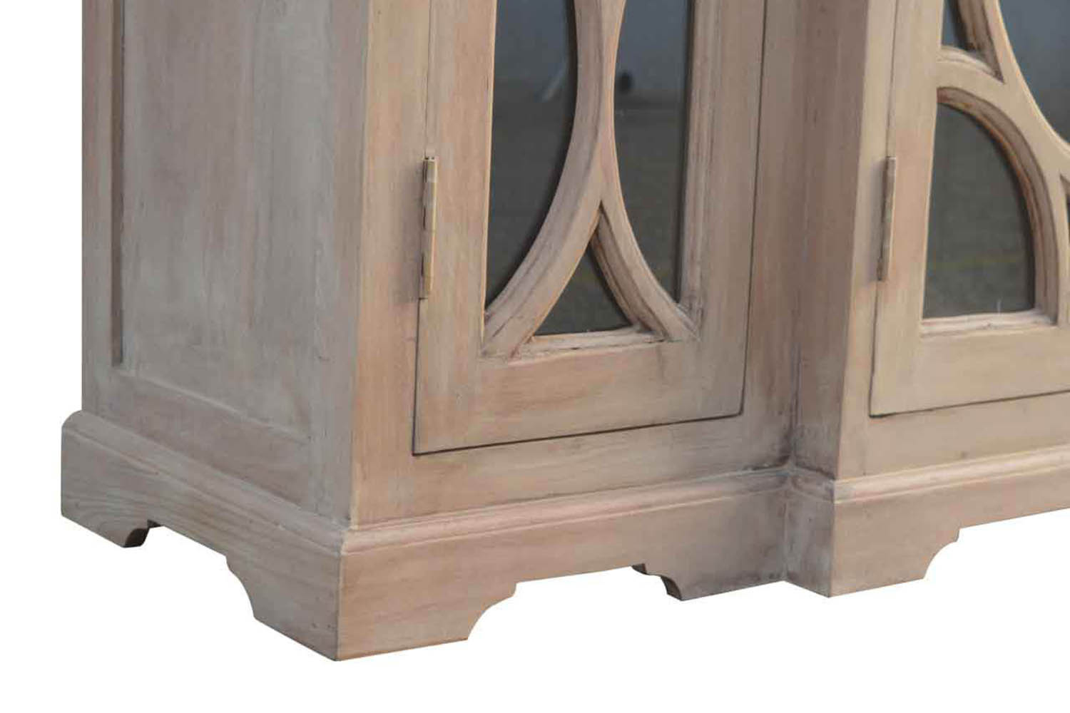 Artisan - Media Unit with 2 Hand Carved Glazed Doors