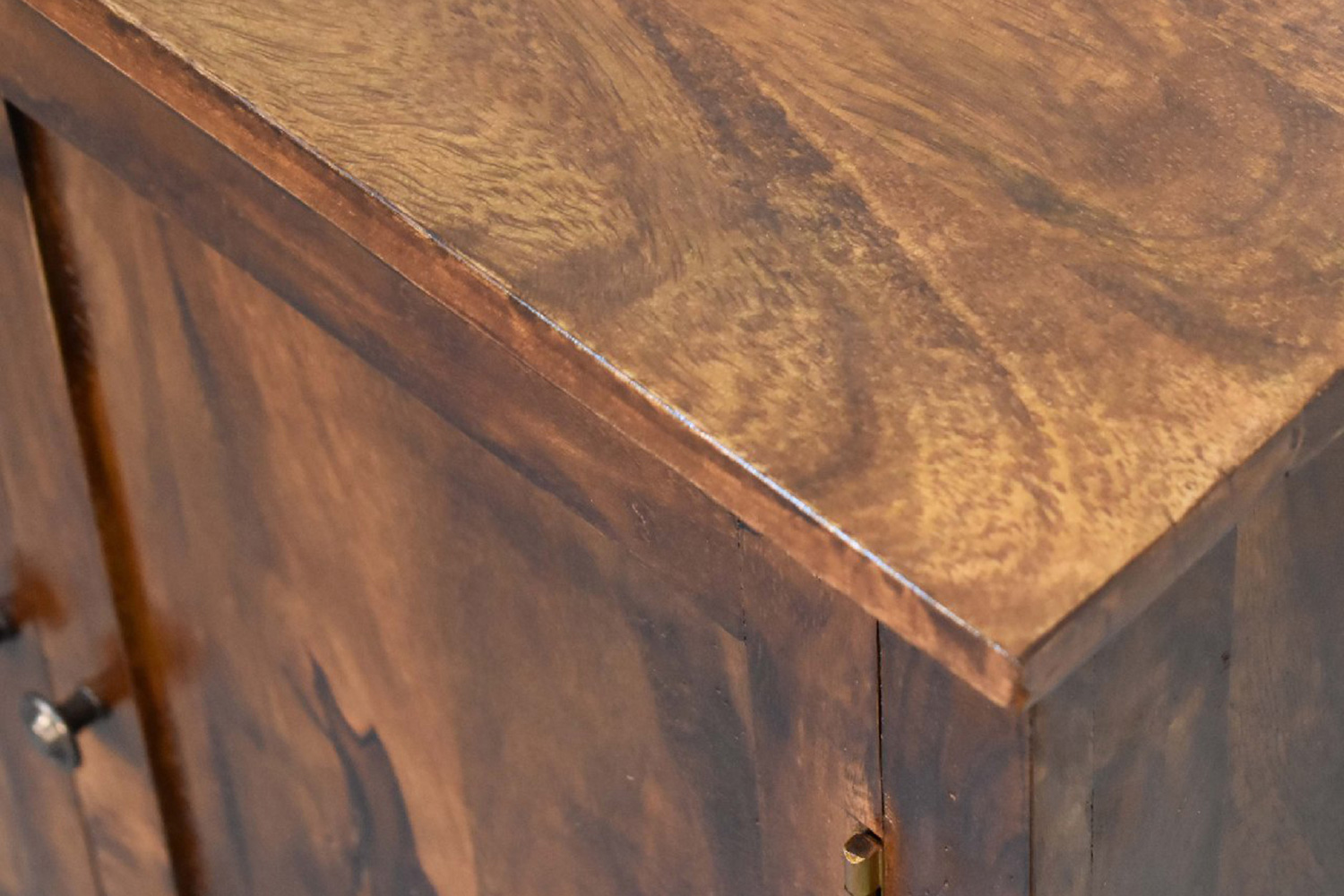 Artisan Nordic Style Cabinet - Chestnut