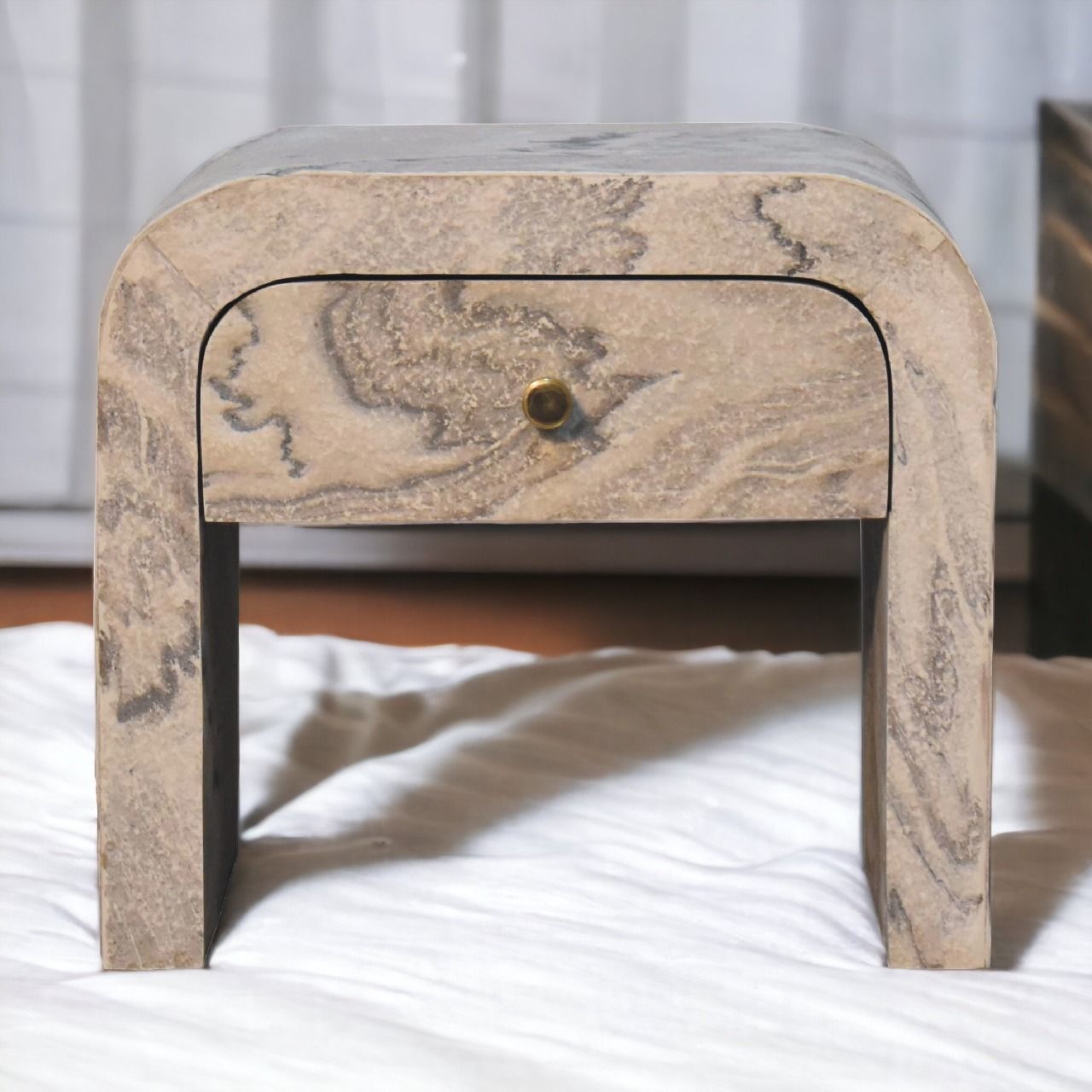 Artisan - Nouveau Nightstand