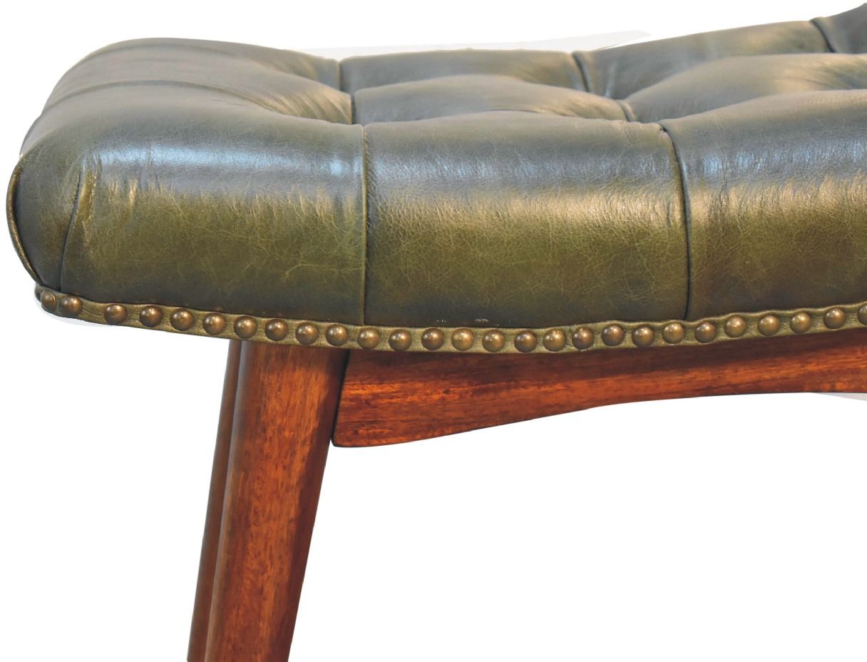 Artisan - Reverse Curve Oak-Ish Media Unit