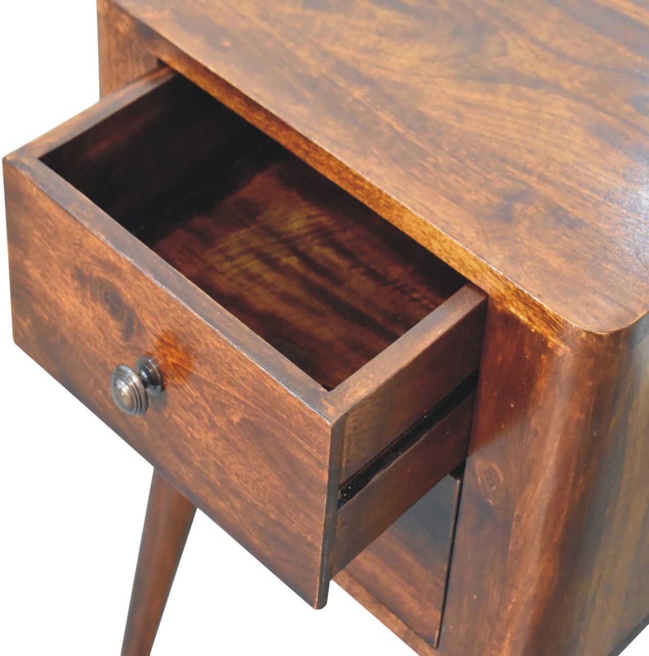 Artisan - Bera Bedside