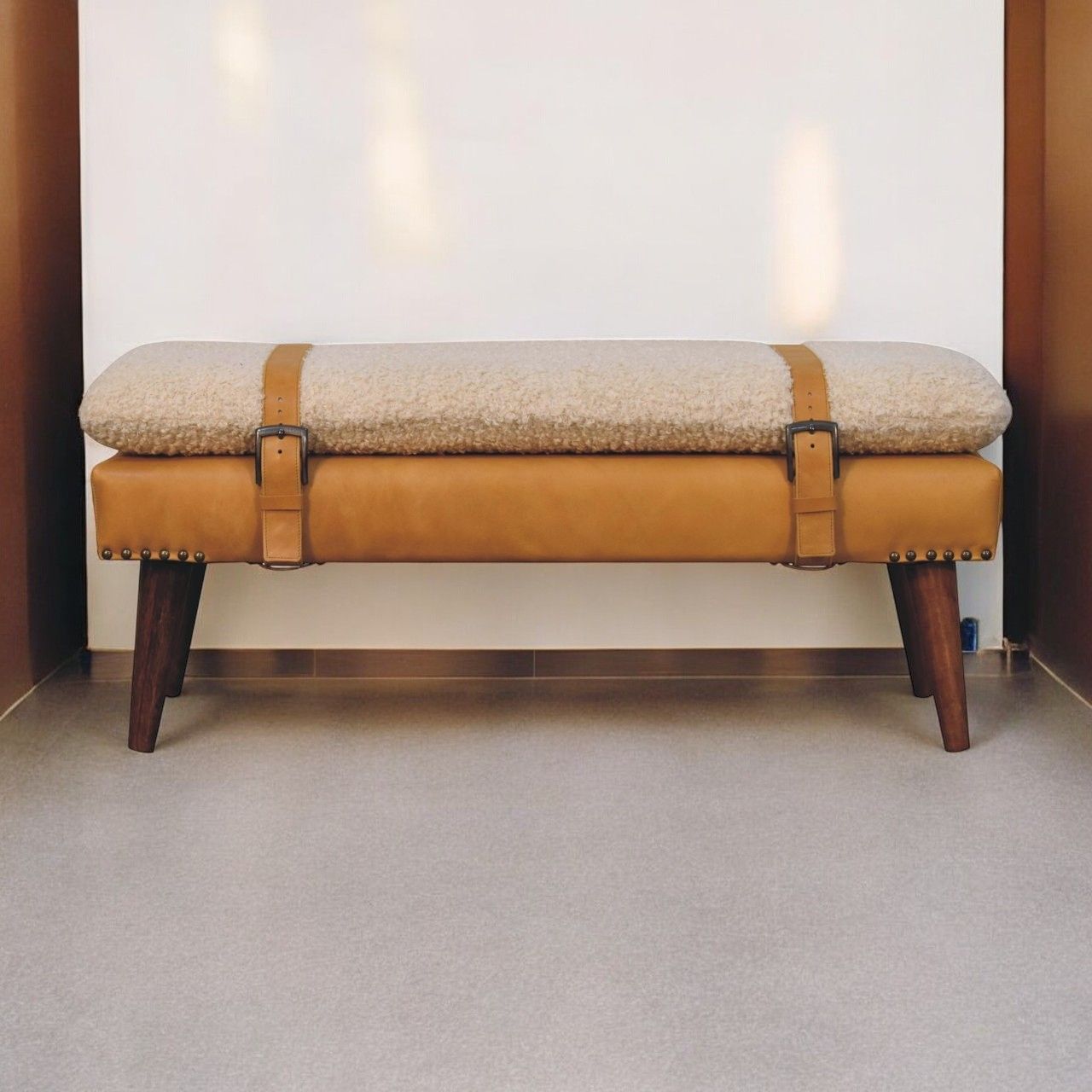 Artisan - Boucle X Leather Bench