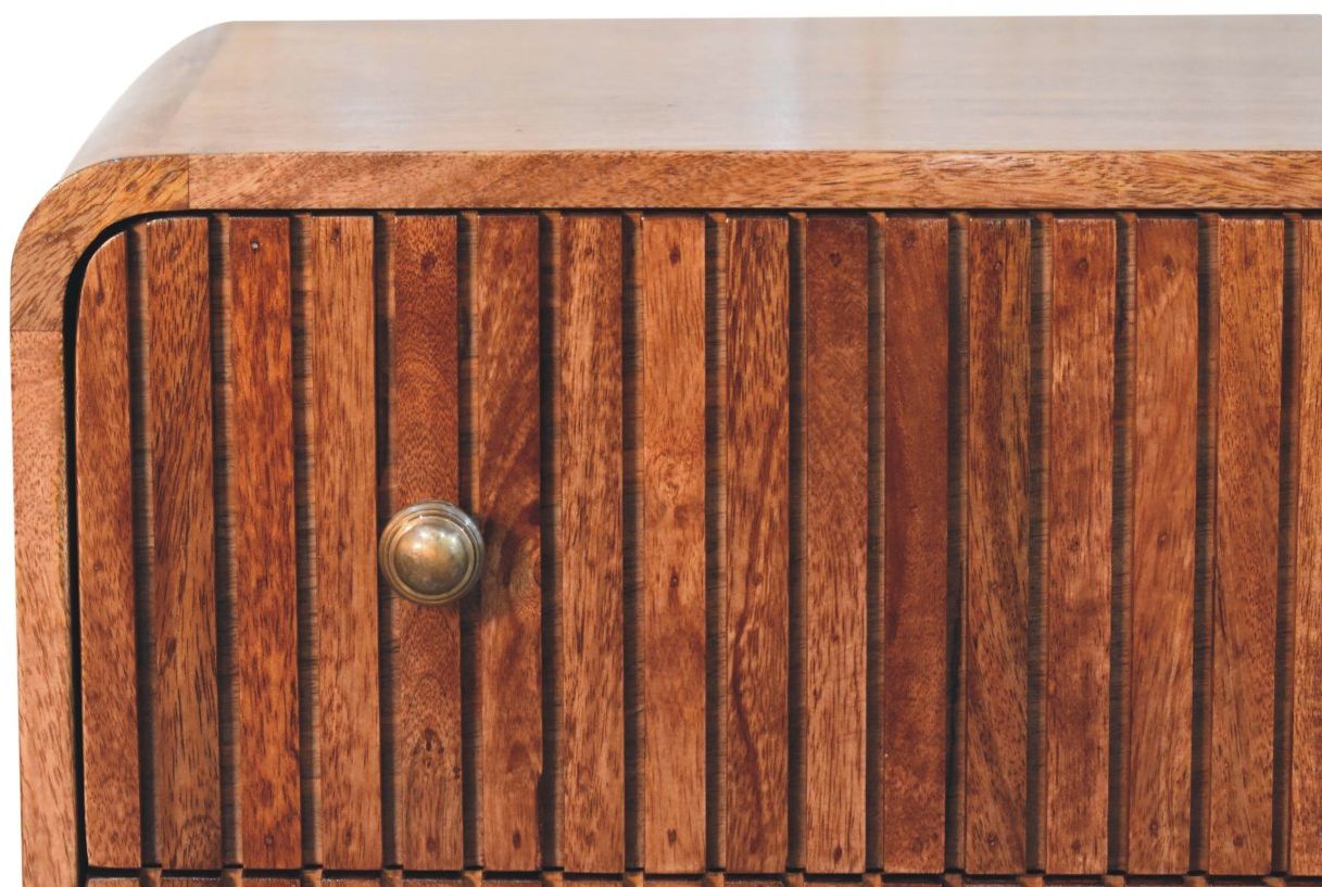 Artisan - Honey Caramel T-Bar Ridged Chest