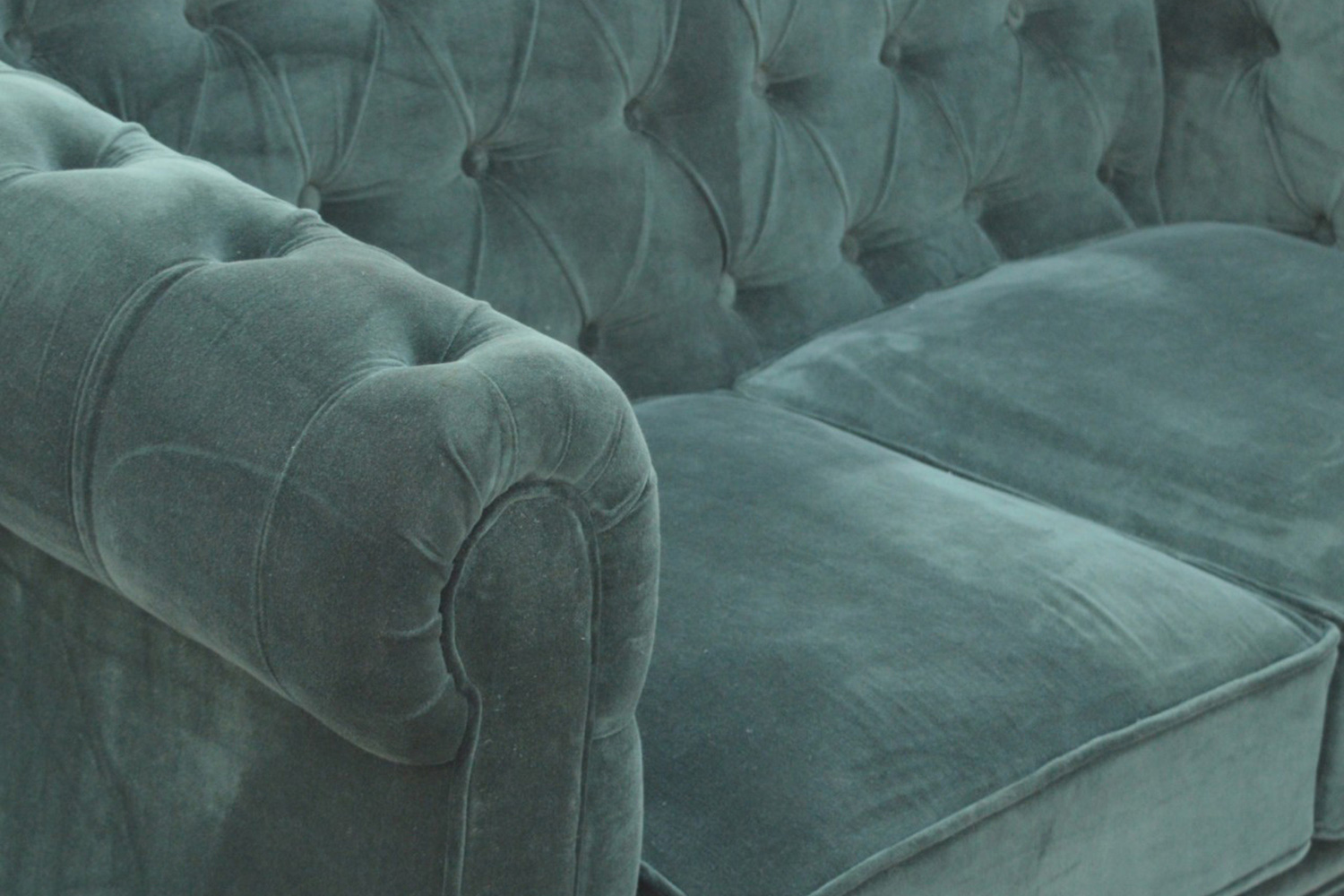 Artisan Chesterfield Sofa with 2 Seater - Emerald Green, Velvet