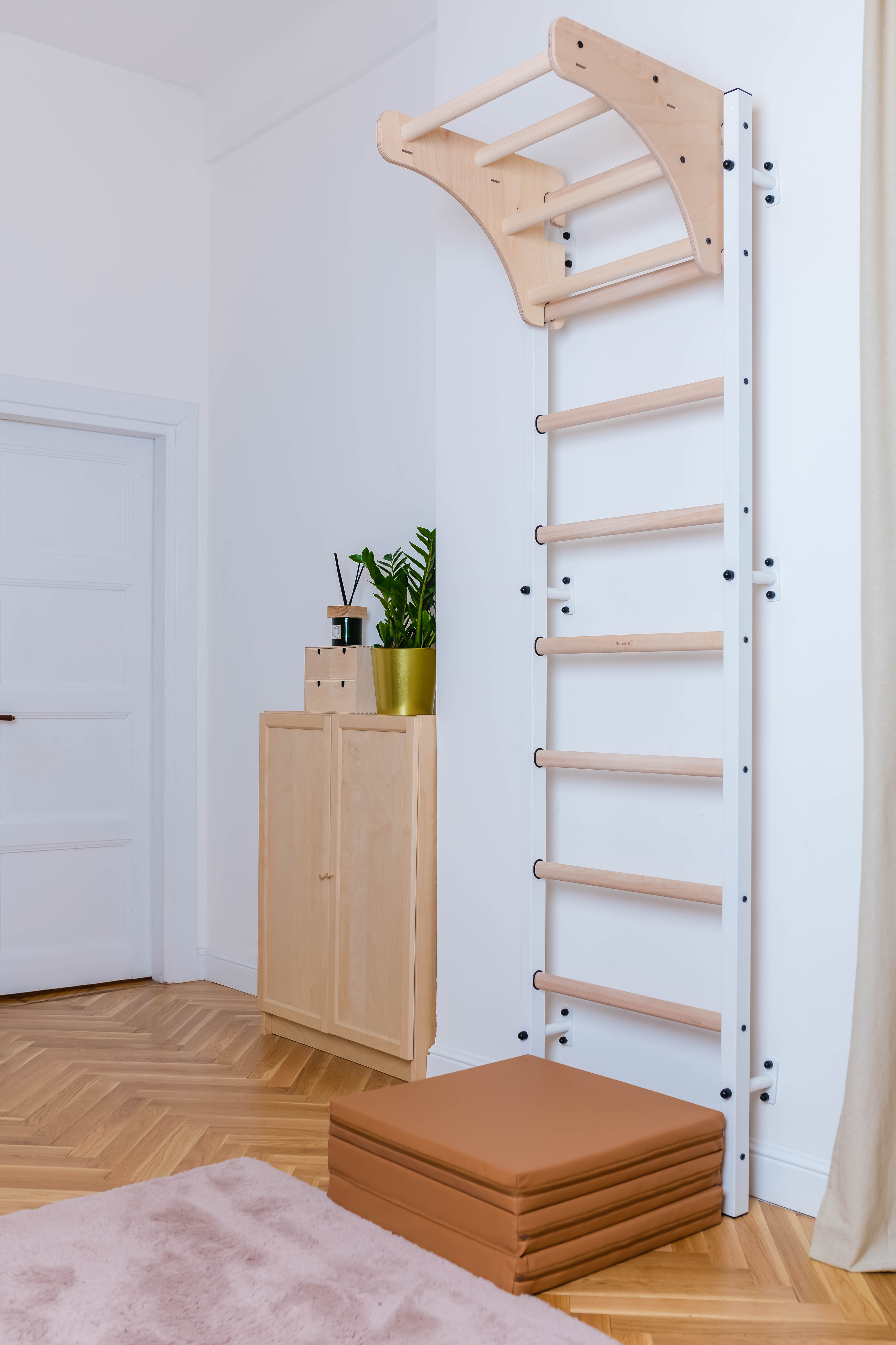 BenchK 711W Wall Bar with Pull-Up Bar - White/Wood