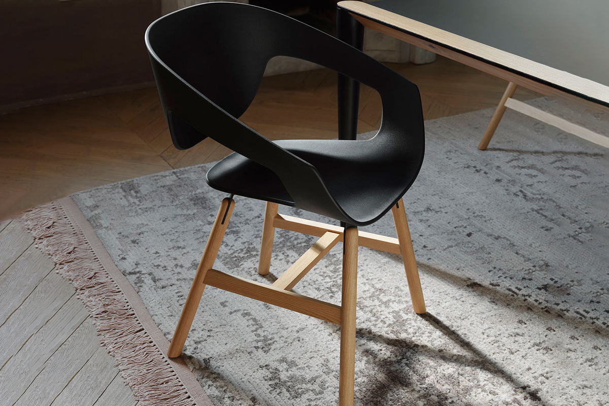 Casamania Vad Wood Polypropylene Chair - Black