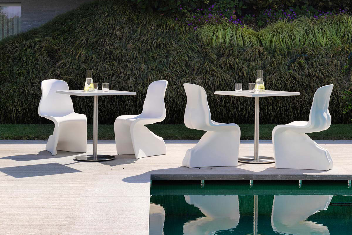 Casamania - Him Iconic Chair Glossy Finish