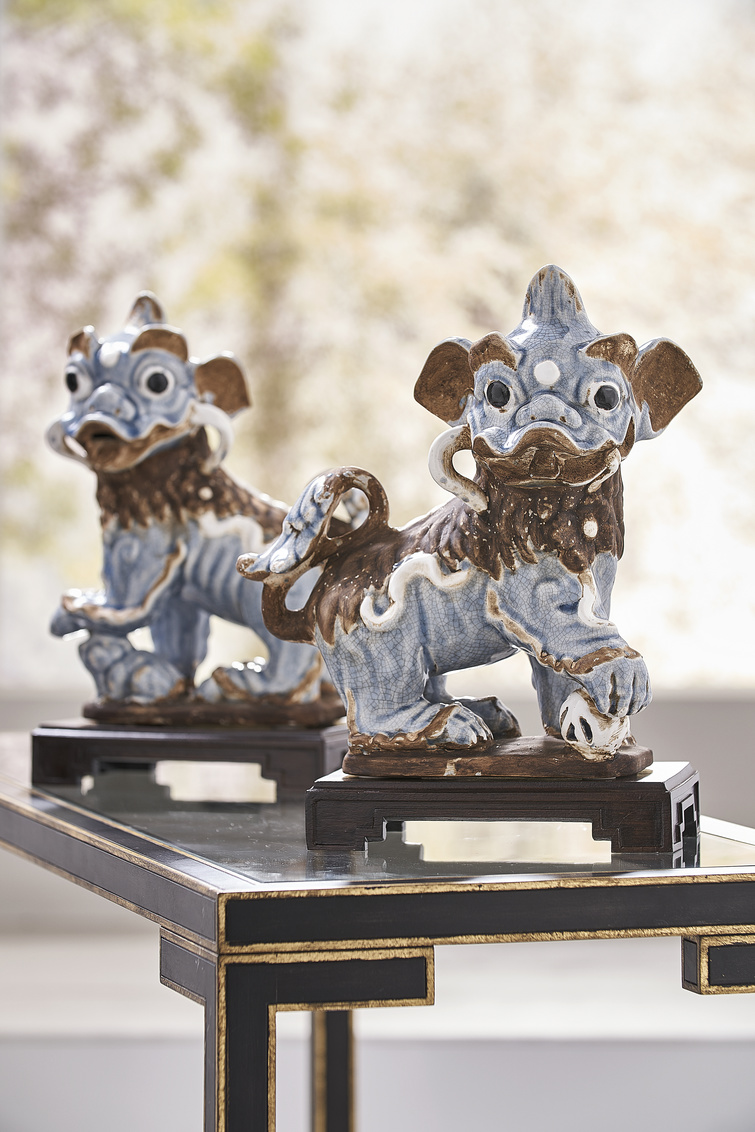 Chelsea House - Chinese Dogs (Pr)