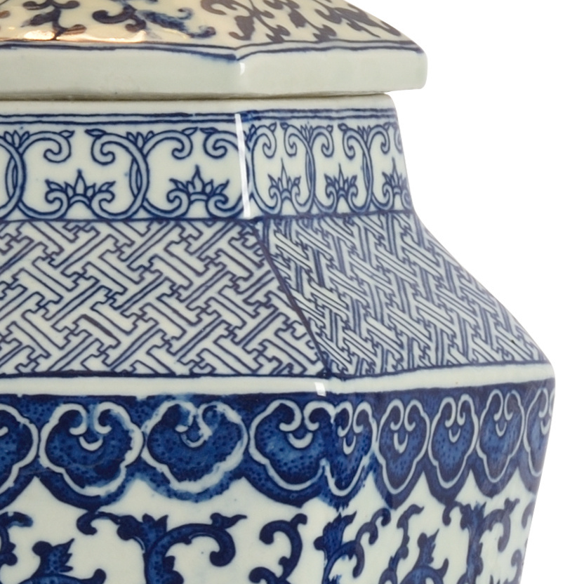 Chelsea House - Dynasty Vase Lamp in Blue/White