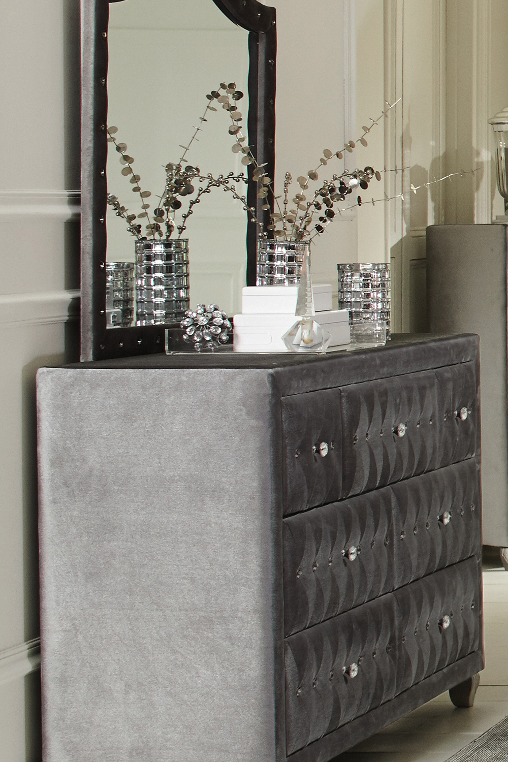 Coaster Deanna Button Tufted Mirror - Gray