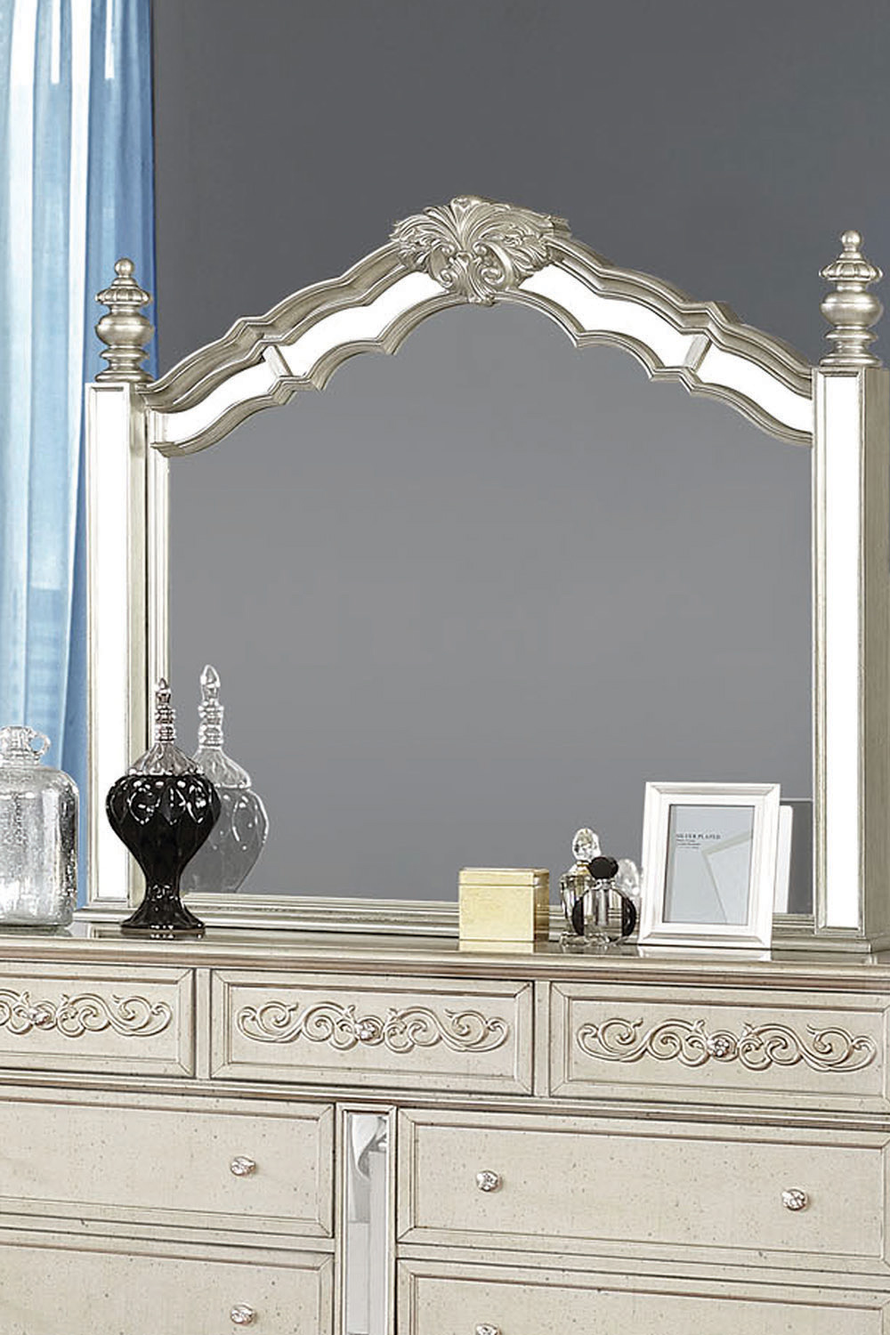 Coaster - Heidi Arched Mirror in Metallic Platinum