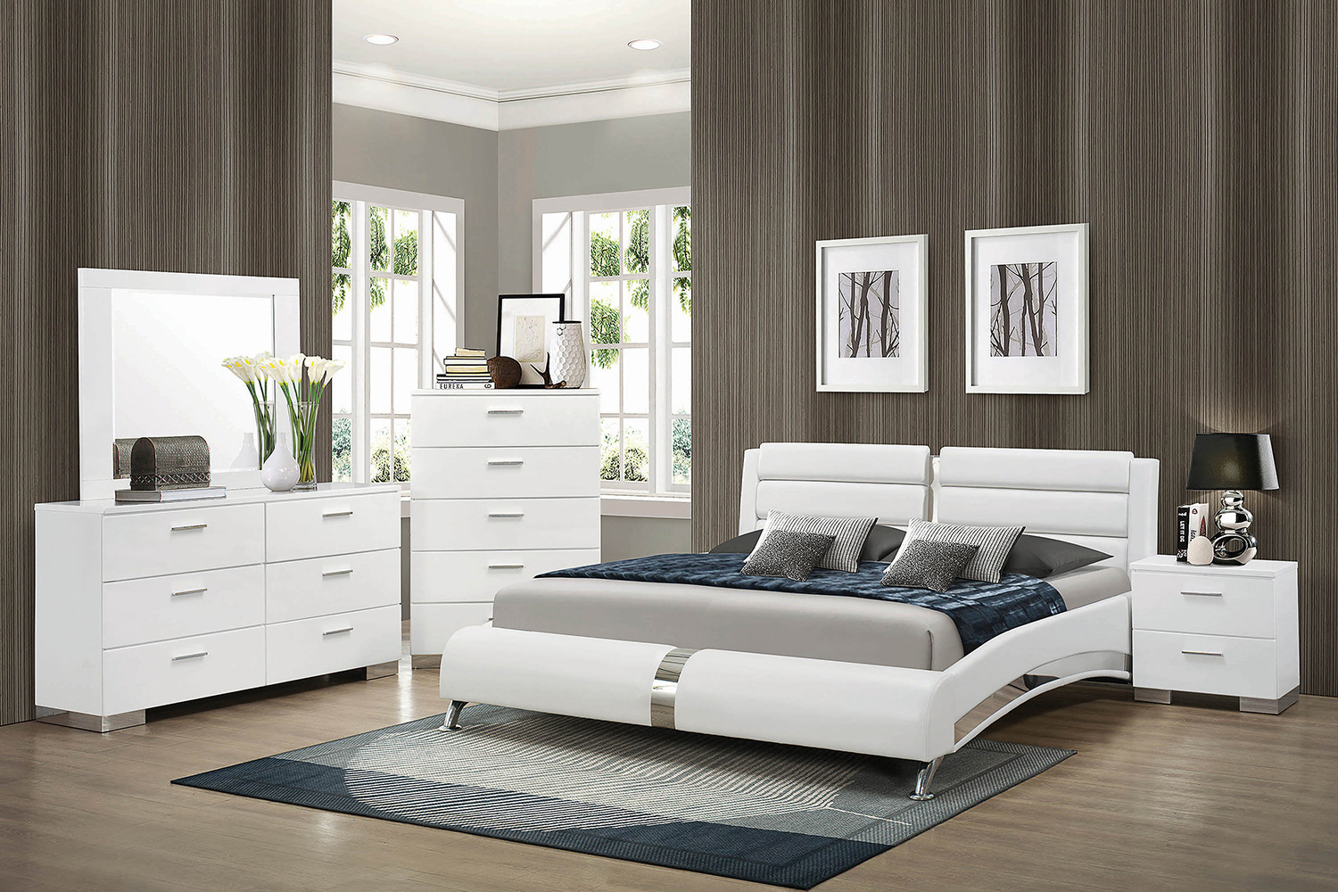 Coaster Jeremaine Queen Upholstered Bed - White