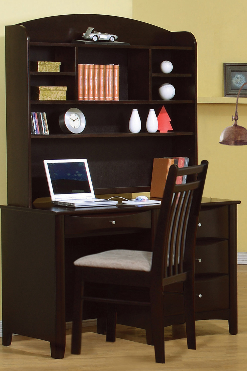 Coaster - Phoenix Hutch With Shelves in Cappuccino