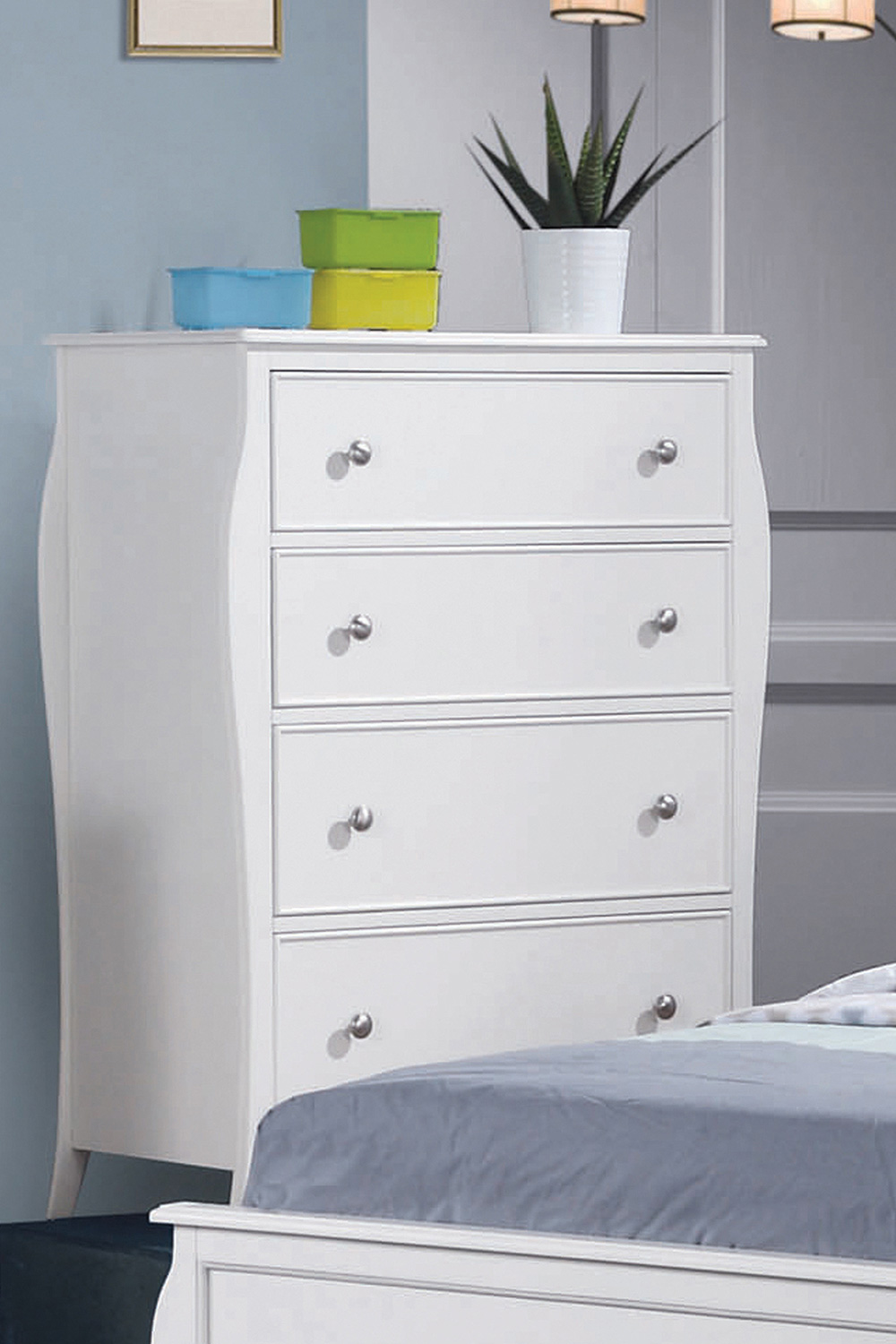 Coaster - Dominique 4-Drawer Chest in White