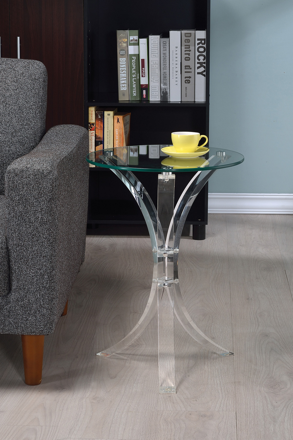 Coaster - Round Accent Table in Clear