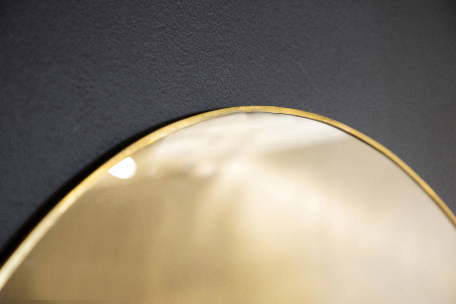 Coaster - Round Wall Mirror in Gold