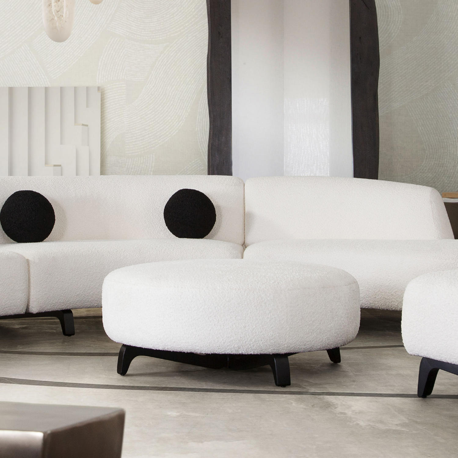 Diamond Sofa - Vesper Faux Shearling Round Ottoman with Black Wood Leg Base in White