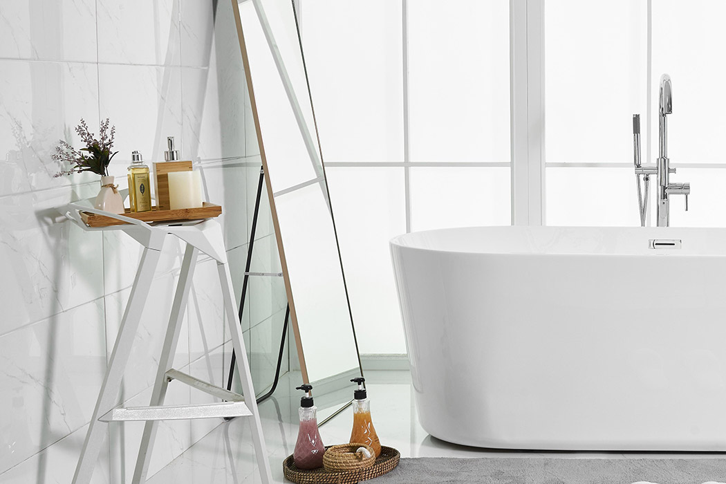 Elegant Soaking Roll Top Bathtub - White, D 71" (BT10671GW)