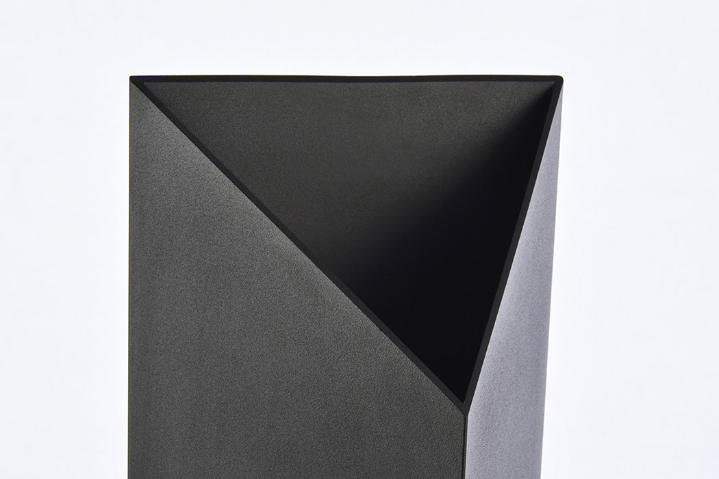 Elegant Raine Integrated Led Wall Sconce - Black (LDOD4022BK)