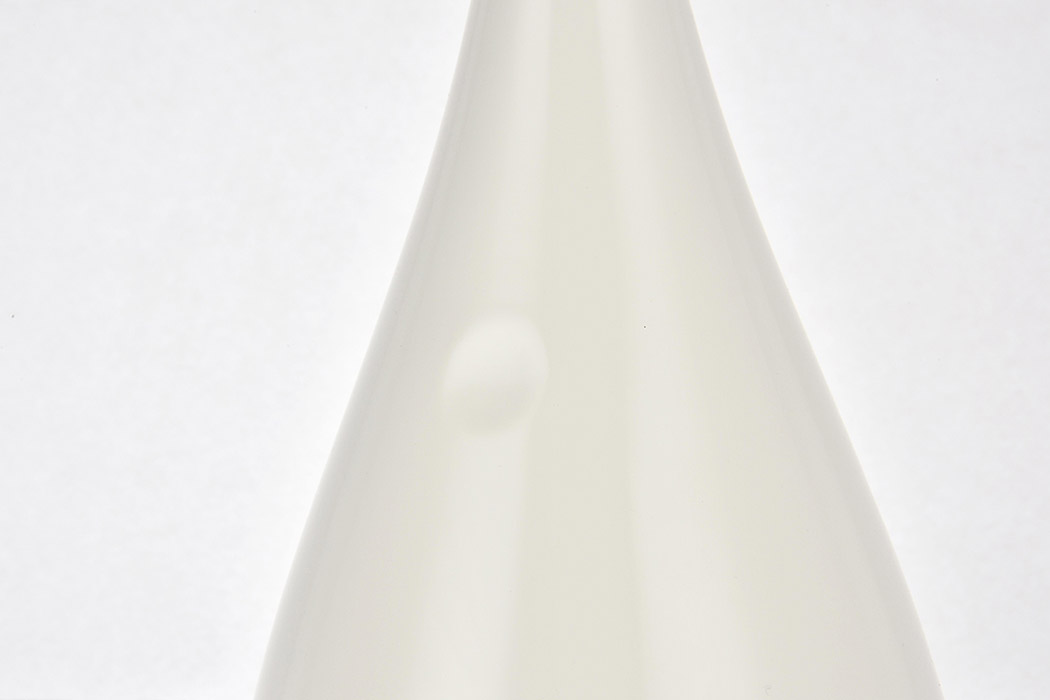 Elegant LED Table Lamp - White (LEDDS011)