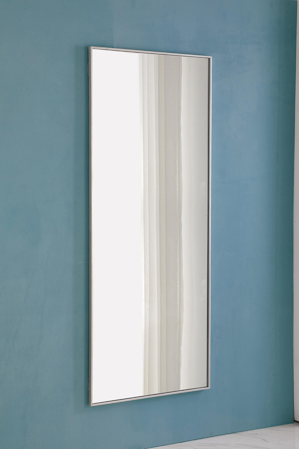 Elegant Wall Mirror - Silver, L 30" (MR4086S)