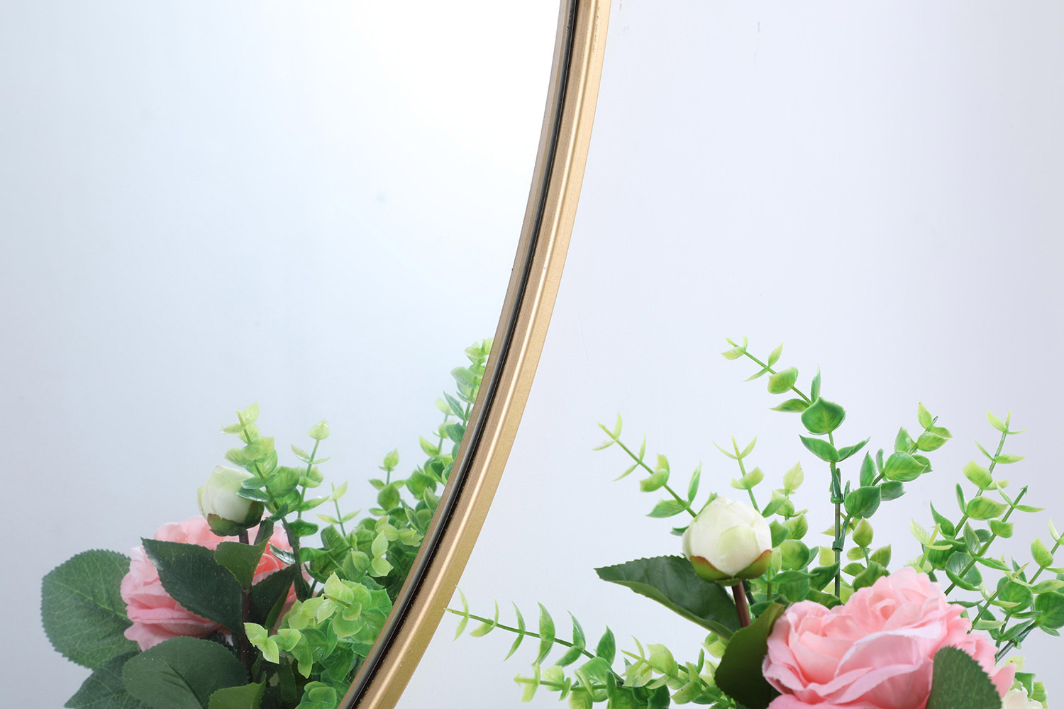 Elegant Wall Mirror - Brass, L 40" (MR4630BR)
