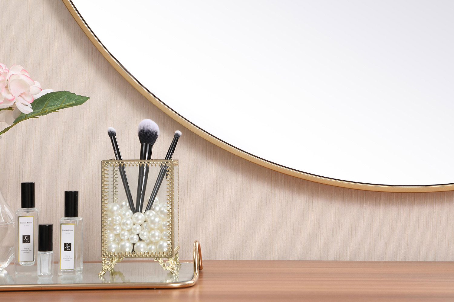 Elegant Wall Mirror - Brass, L 45" (MR4745BR)